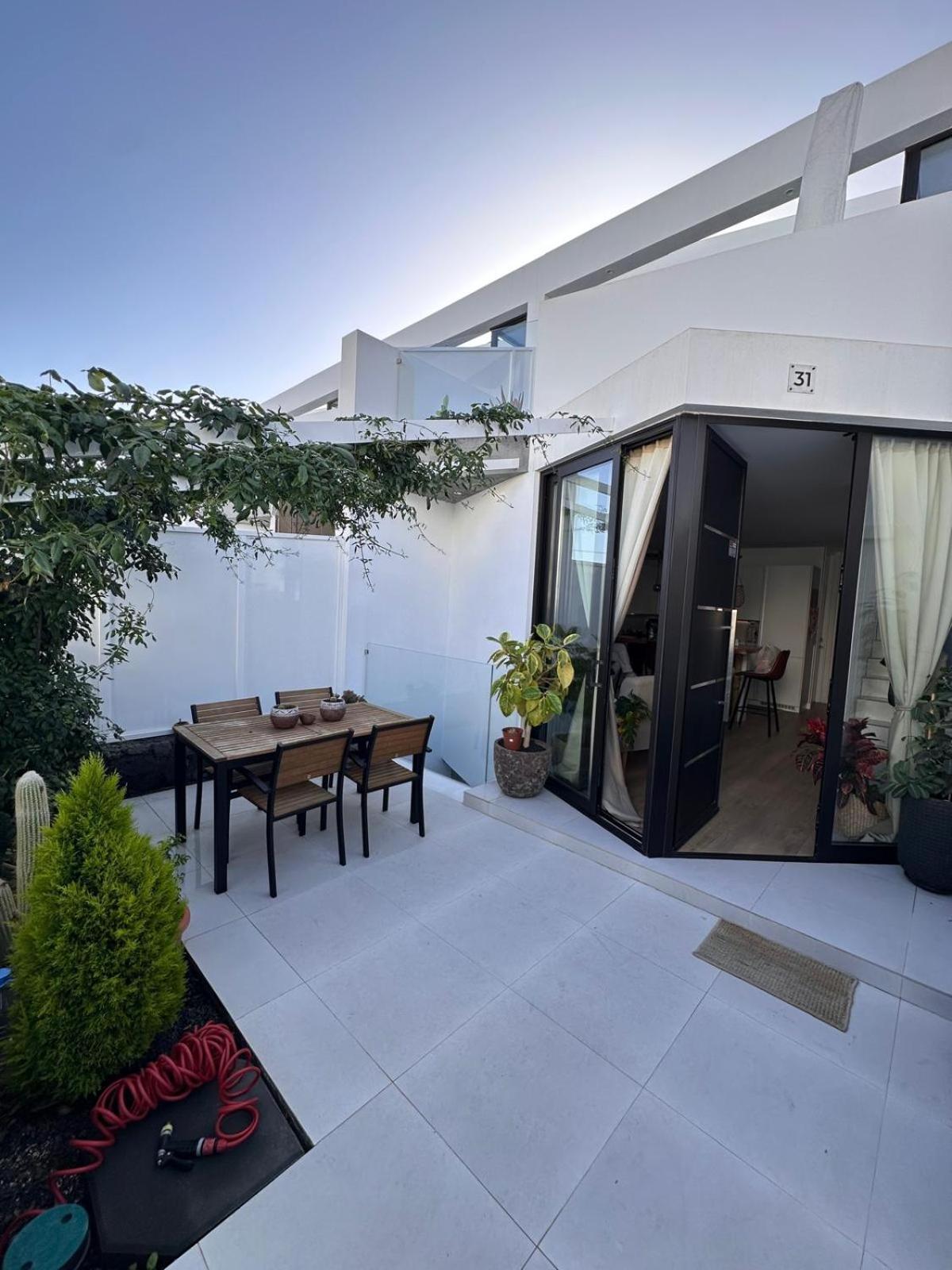 Albergue Papa Tote Deluxe Playa Honda  Exterior foto